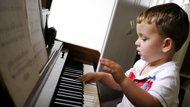 Chọn mua đàn piano dành cho trẻ em