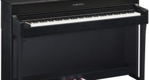 so-sanh-dan-piano-dien-Yamaha-clp-645-va-clp-635