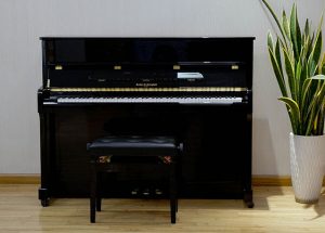 Piano Kohler & Campbell có thích hợp cho người mới học không?