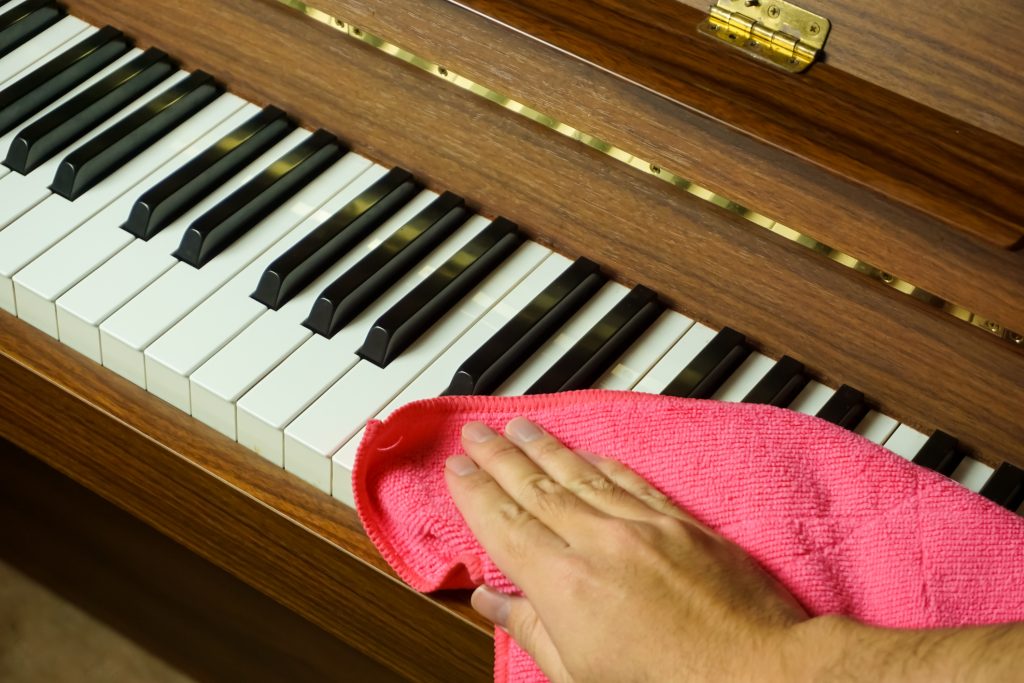 phương pháp vệ sinh đàn piano